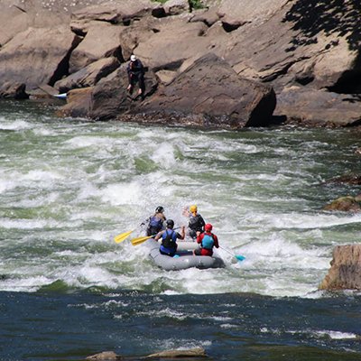 A Complete Guide to Whitewater Rafting - The Wise Traveller