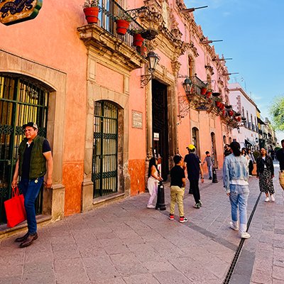 A Fleeting Look at Santiago de Querétaro - Mexico - The Wise Traveller