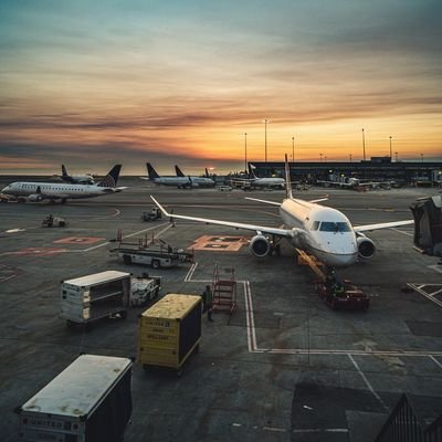 Are flights to nowhere a good idea or unnecessary pollution? - The Wise Traveller