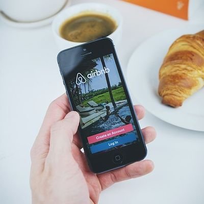 Business Travellers Spark Airbnb Boom for Shared Accommodation - The Wise Traveller - Airbnb