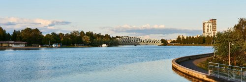 Colliding Atoms in the Night Sky - Oulu, Finland - The Wise Traveller