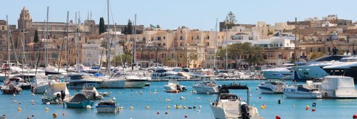 Eating Bunny and Pastizzi in Valletta - Malta - The Wise Traveller