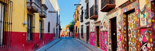 Finding the Mojigangas - San Miguel de Allende, Mexico - The Wise Traveller