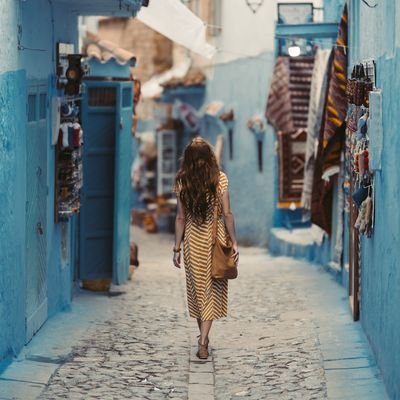 How Women Can Feel Safe When Travelling - The Wise Traveller
