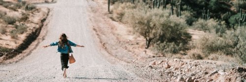 How Women Can Feel Safe When Travelling - The Wise Traveller