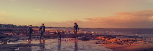 Know Where Your Kids Are When Traveling - Personal GPS Tracking Devices - The Wise Traveller