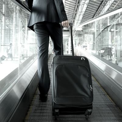 Last Minute Business Trip Packing Tips - The Wise Traveller - Business Traveller