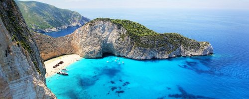 Off-Season Greek Island Hopping aka the ferry nightmare - The Wise Traveller - Shipwreck Island - Greece