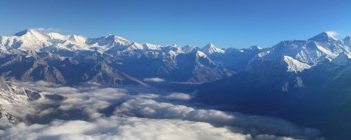 On Top of the World - Flying Mt Everest from Kathmandu - The Wise Traveller - Everest