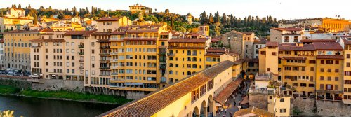 Reach Out and Touch the Ponte Vecchio - Hotel Continentale Florence - The Wise Traveller