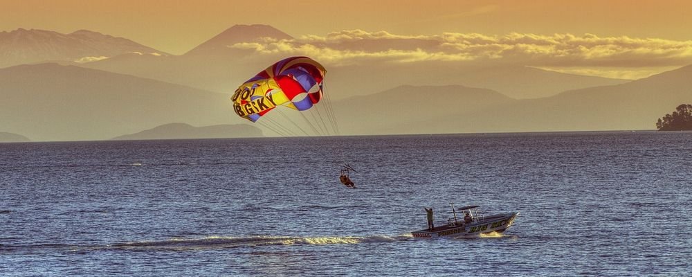 12 Things I Wish I Knew Before My First Trip - The Wise Traveller - Lake Taupo