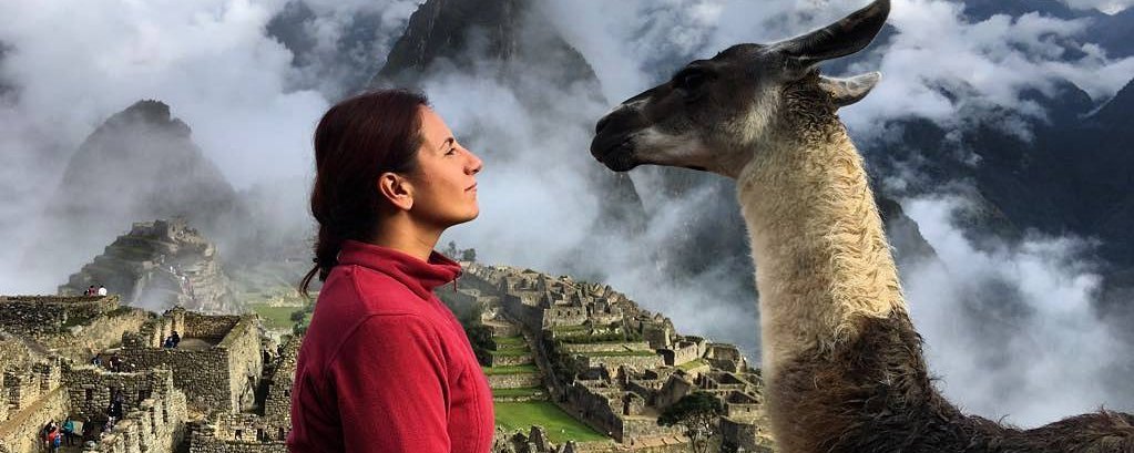 Travel Blogger: Mari Mirenda of A Wanderlust Love - The Wise Traveller