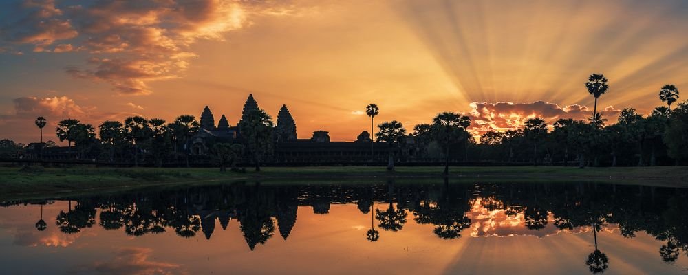 5 Bucket List Debunks - 5 Travel Fantasies That Can Be Travel Nightmares - The Wise Traveller - Cambodia - Sunrise - Angkor Wat