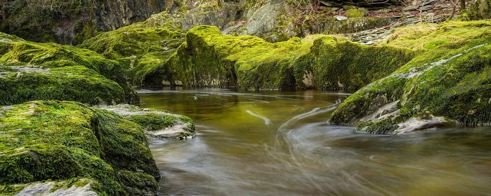 6 Scenic Destinations for Walking Holidays in the U.K - The Wise Traveller - Ingleton