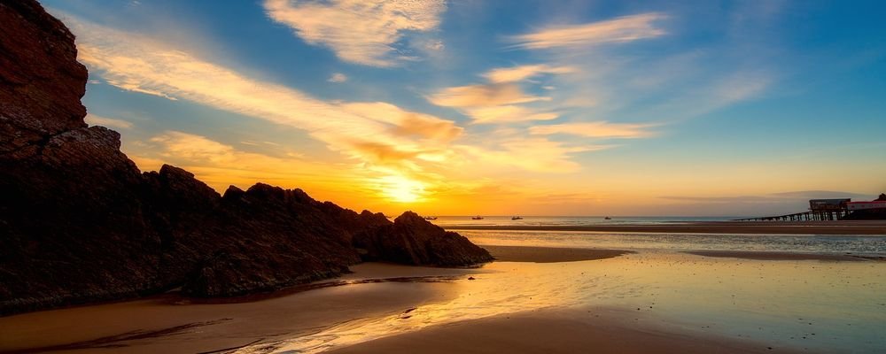 6 Scenic Destinations for Walking Holidays in the U.K - The Wise Traveller - Pembrokeshire