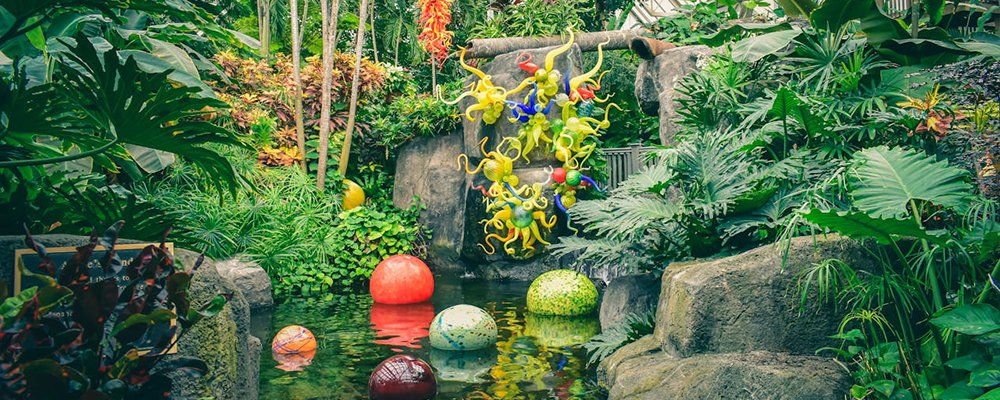 7 Ways To Celebrate The Best Of Blooms This Spring - The Wise Traveller - Chihuly Garden