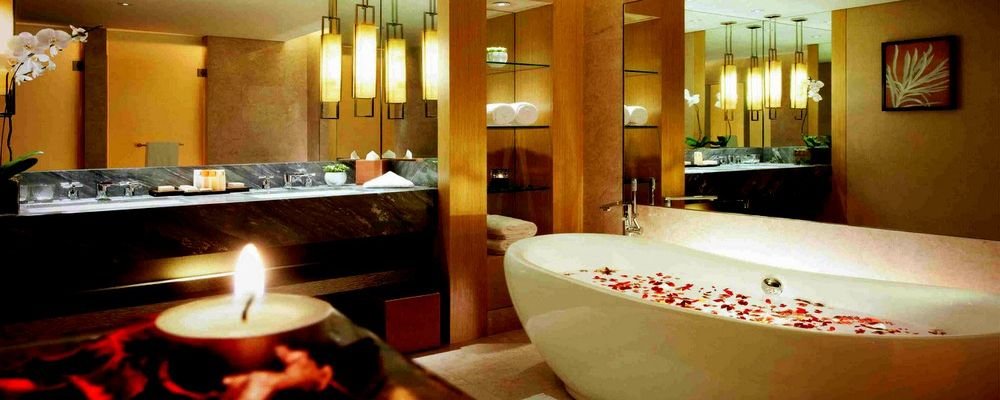 9 Hotel Bare Necessities - The 9 Things A Hotel Should Offer Its Guests - The Wise Traveller - Bathroom Amenities