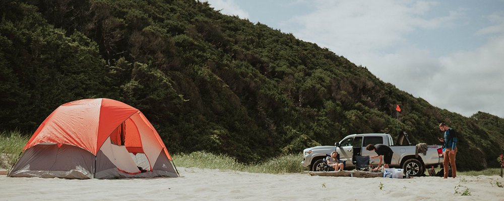 A Beginner's Guide to Outfitting a Vehicle for Car Camping - The Wise Traveller - Camping with car