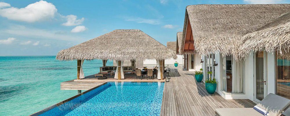 A Decadent Sanctuary Sirru Fen Fushi - Maldives - The Wise Traveller - Surrounded by Sea