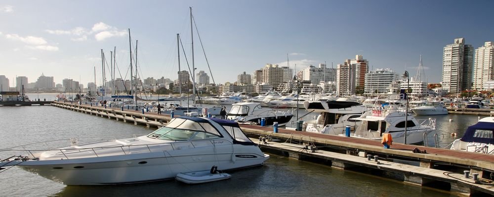 A Finger Into the Sea—Punta del Este -  Uruguay - The Wise Traveller - IMG_1264