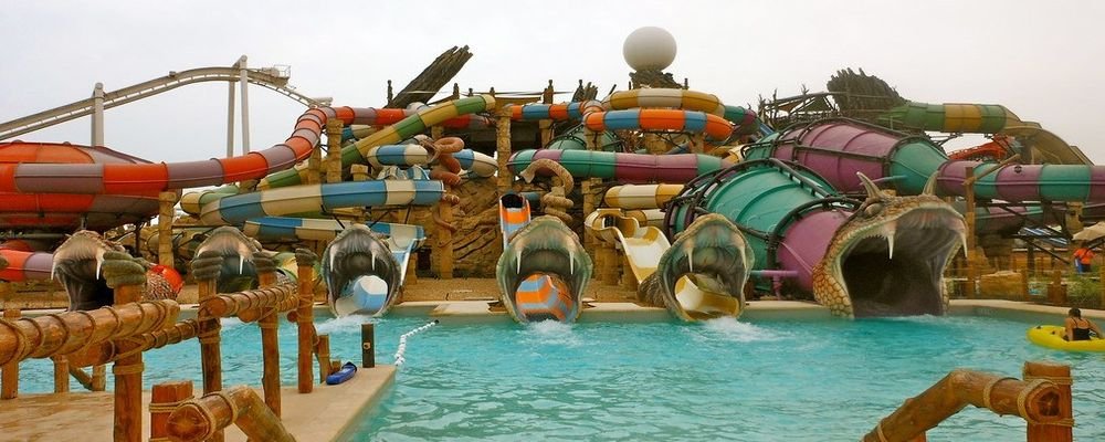 Abu Dhabi Travel Guide for First Time Travellers - The Wise Traveller - Yas Waterworld