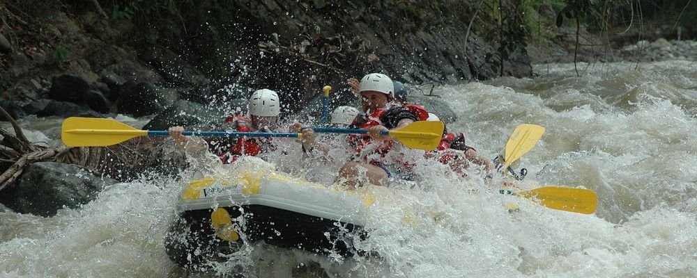 Adrenalin Junkie Destinations - The Wise Traveller - Rafting