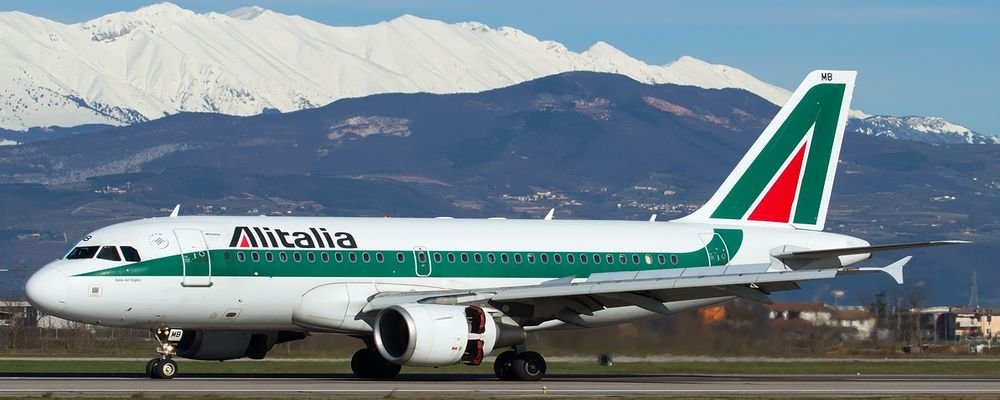 Airlines Providing Essential Support During Pandemic - The Wise Traveller - Alitalia