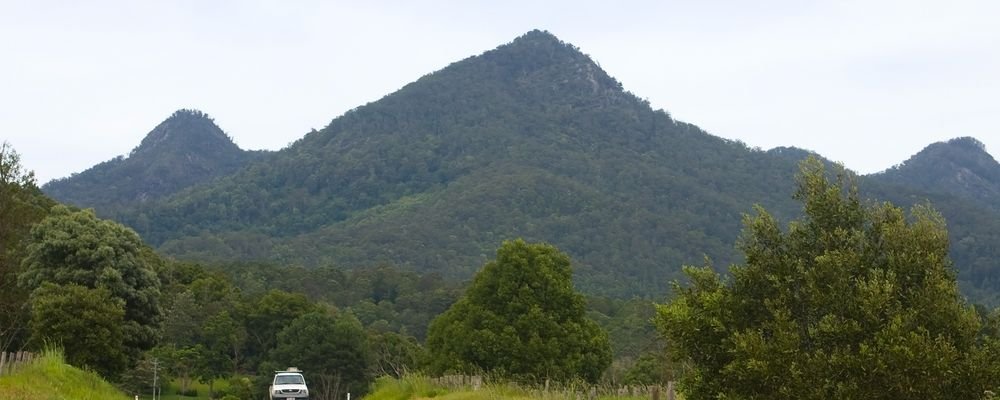 Australia’s Gold Coast Hinterland - 5 Secret Nature-abundant Places to Visit That Aren't Swarming with Tourists - The Wise Traveller - Tweed Range