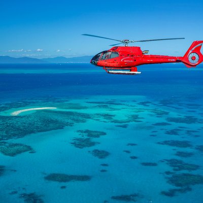 Barrier Reef Helicopter Ride - Image: Barrier Reef Australia