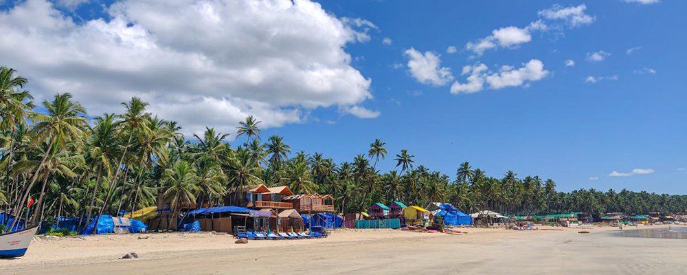 Bed down and enjoy South Goa’s pristine beaches - The Wise Traveller - Palolem Beach