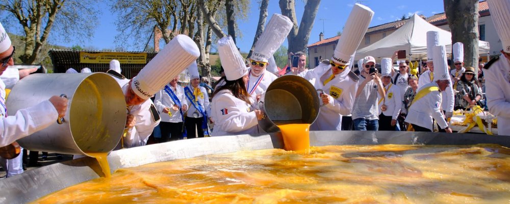 Bonaparte’s Appetite for War and Easter Eggs - Béziers, France - The Wise Traveller - Omelette mixture