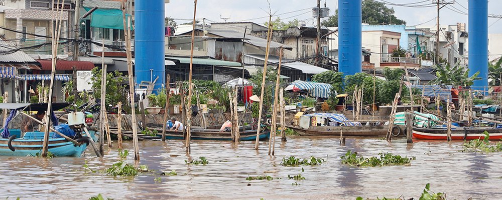 Cai Rang Floating Market of Can Tho, Vietnam - The Wise Traveller - Floating Markets