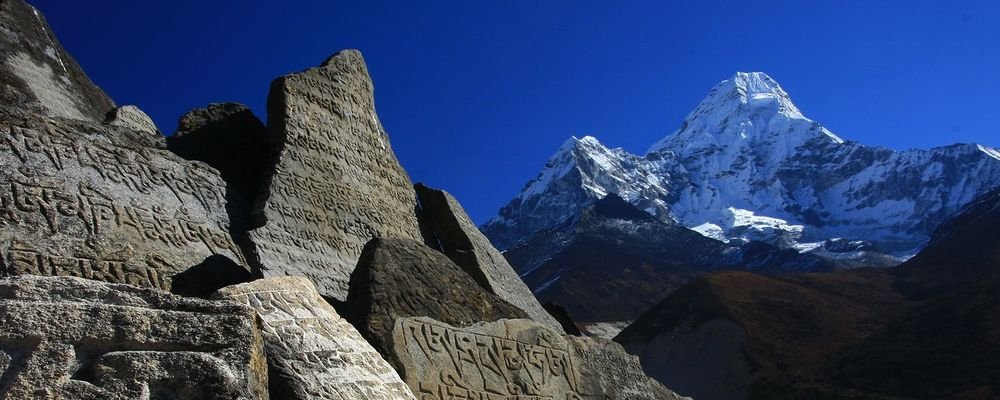 Chaos in Kathmandu - The Wise Traveller - Himalayas