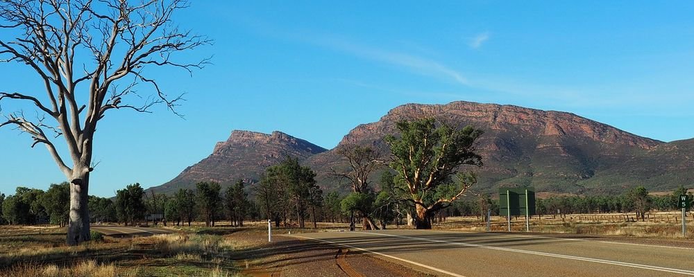 Dreamtime—Virtual Travel to Australia - The Wise Traveller - Flinders Ranges