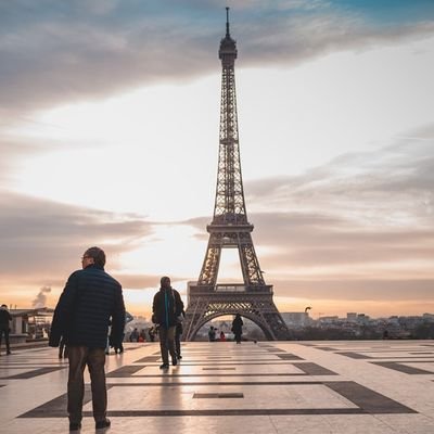 Easy Solo Destinations for the First-Timer - The Wise Traveller - Paris