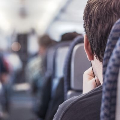 Essential Items for Long-haul Flights - The Wise Traveller - Headphones