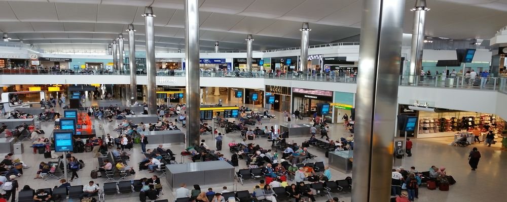 Experience the World's Biggest Airport Hubs - The Wise Traveller - Heathrow