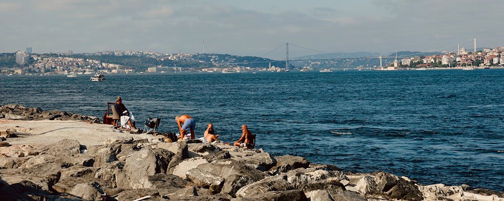 Exploring Istanbul - The Wise Traveller - Bosphorus Sea