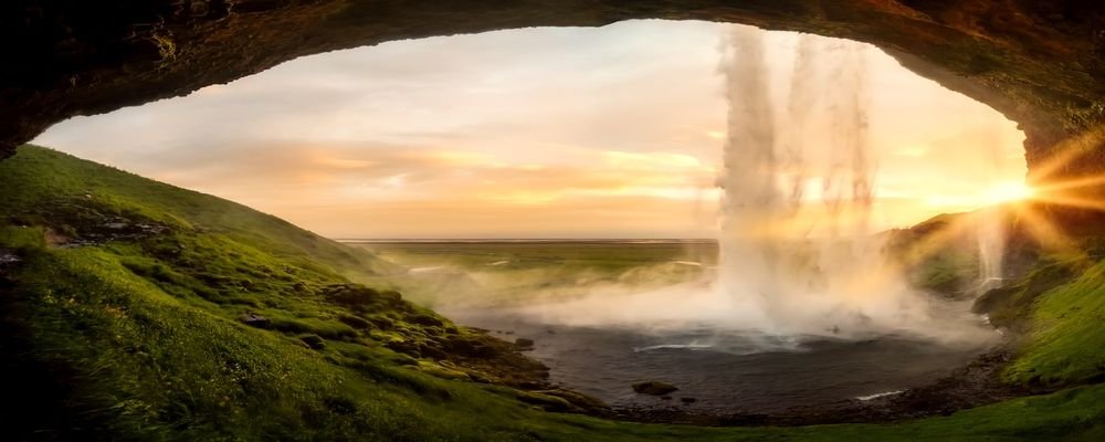 Five Lesser Known Impressive Waterfalls - The Wise Traveller - Iceland - Seljalandsfoss
