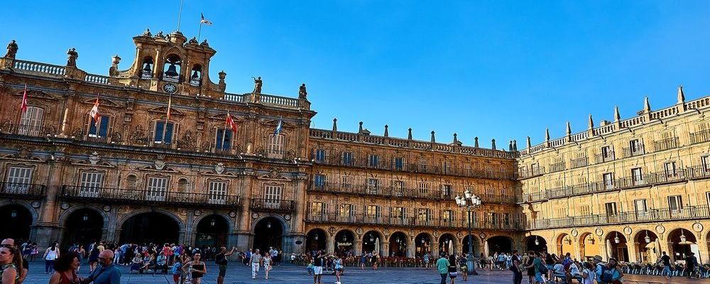 Five Spanish Cities to Visit Instead of Barcelona - The Wise Traveller - Salamanca