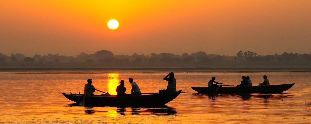 Five Top Cities for Street Photography - The Wise Traveller - Varanasi - India