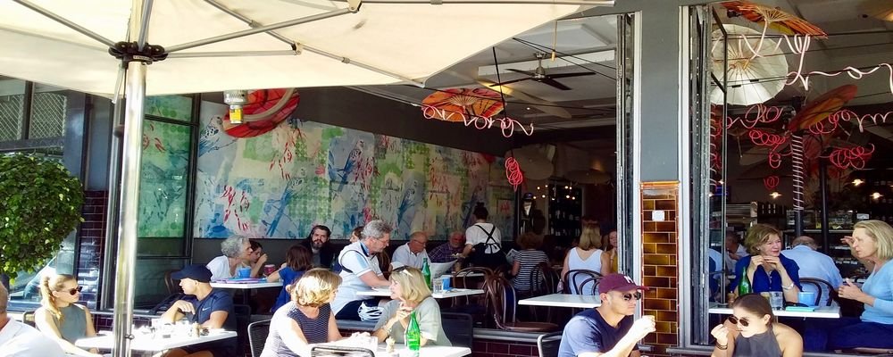 Foodie Freo – Breakfast in Fremantle - The Wise Traveller - Vans cafe