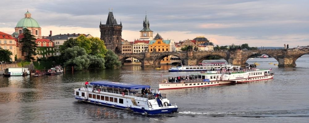 Gastronomic Views Of Prague - Prague Restaurants With A View - The Wise Traveller - Prague - Grosseto Marina Ristorante