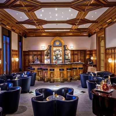 Grand Hotel Kronenhof - Pontresina - Switzerland - The Wise Traveller - Kronenhof Bar Smoking Lounge