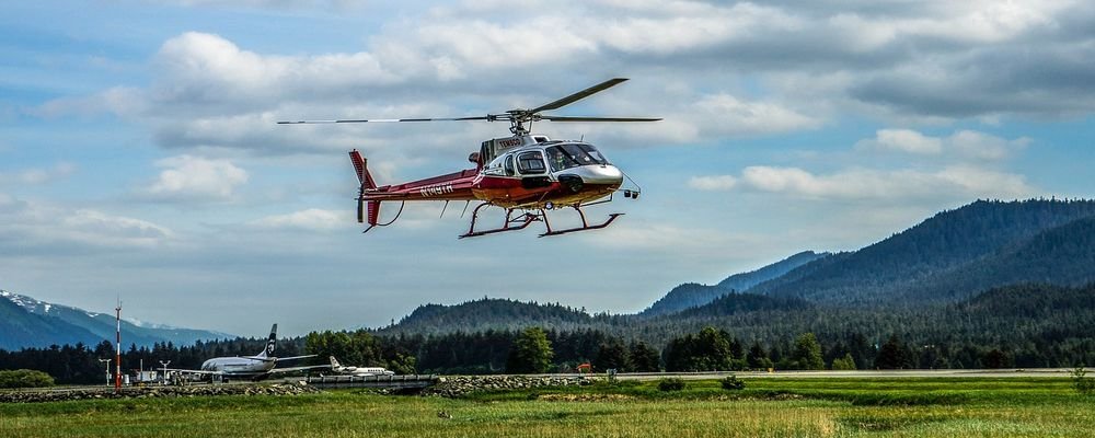Helicopter Tour Safety And What to Look for Before Booking - The Wise Traveller - Tours