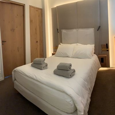 Hotel Review - Fontevraud L’Hotel - Fontevraud-l'Abbaye - Loire Valley - France - The Wise Traveller - Fontevraud Bedroom