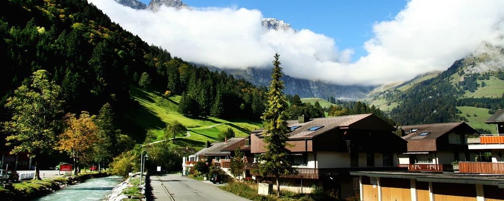 How to Adapt Your Summer Holiday for the Pandemic - The Wise Traveller - Switzerland