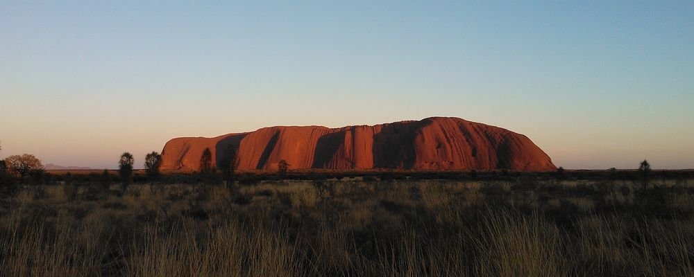 How to Explore Australia's Red Heart—Ayers Rock - The Wise Traveller - Ayers rock