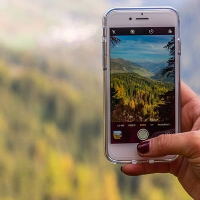 How to Make Your Travel Photos Stand Out from the Crowd on Instagram - The Wise Traveller - Phone