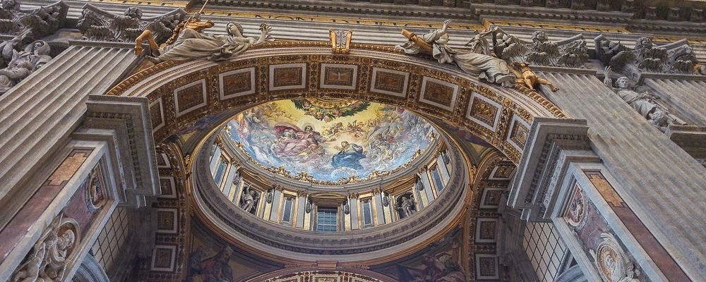 How to See the World from Your Own Sofa - The Wise Traveller - Vatican